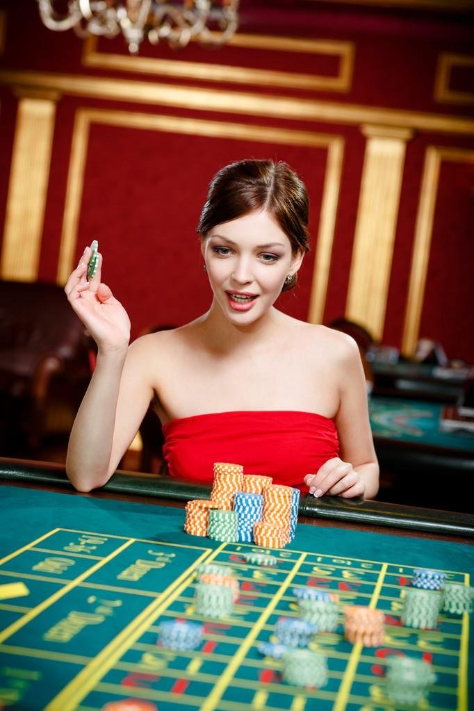 Giao diện nền tảng giải trí 33win68 dành cho người dùng Việt Nam